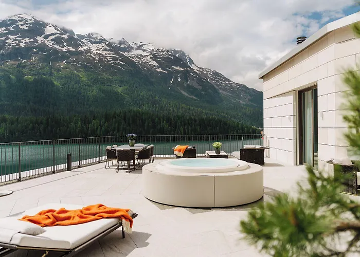 Hotel Grace La Margna 5*