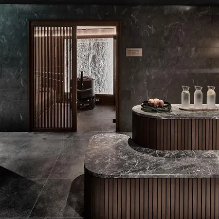 Hotel Grace La Margna 5*